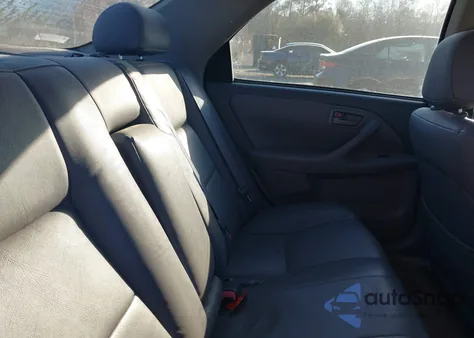 2000 Toyota Camry Le from USA, damaged, VIN JT2BG22K4Y0455775